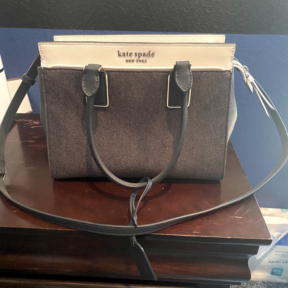 Kate Spade Navy Blue and White Purse